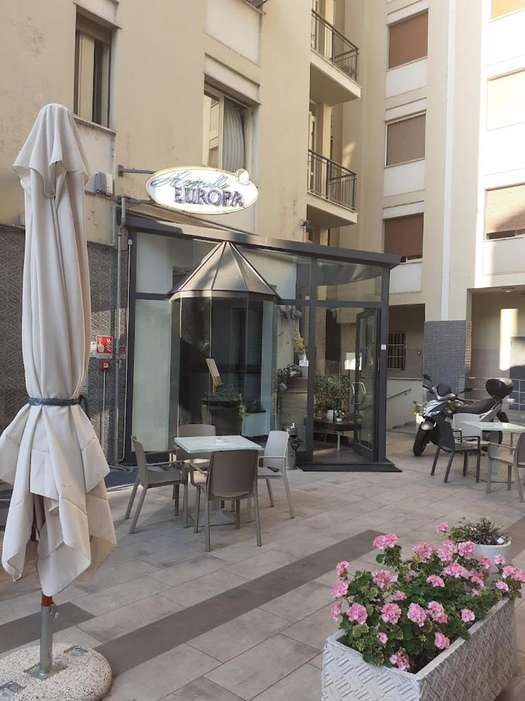 Hotel Europa Arma di Taggia Ngoại thất bức ảnh